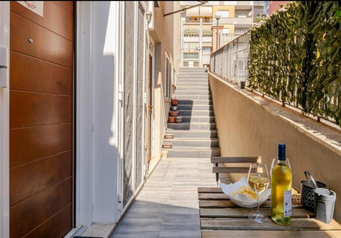 Secret Casa Bovari Metro B1 Conca D'Oro Rzym Zewnętrze zdjęcie